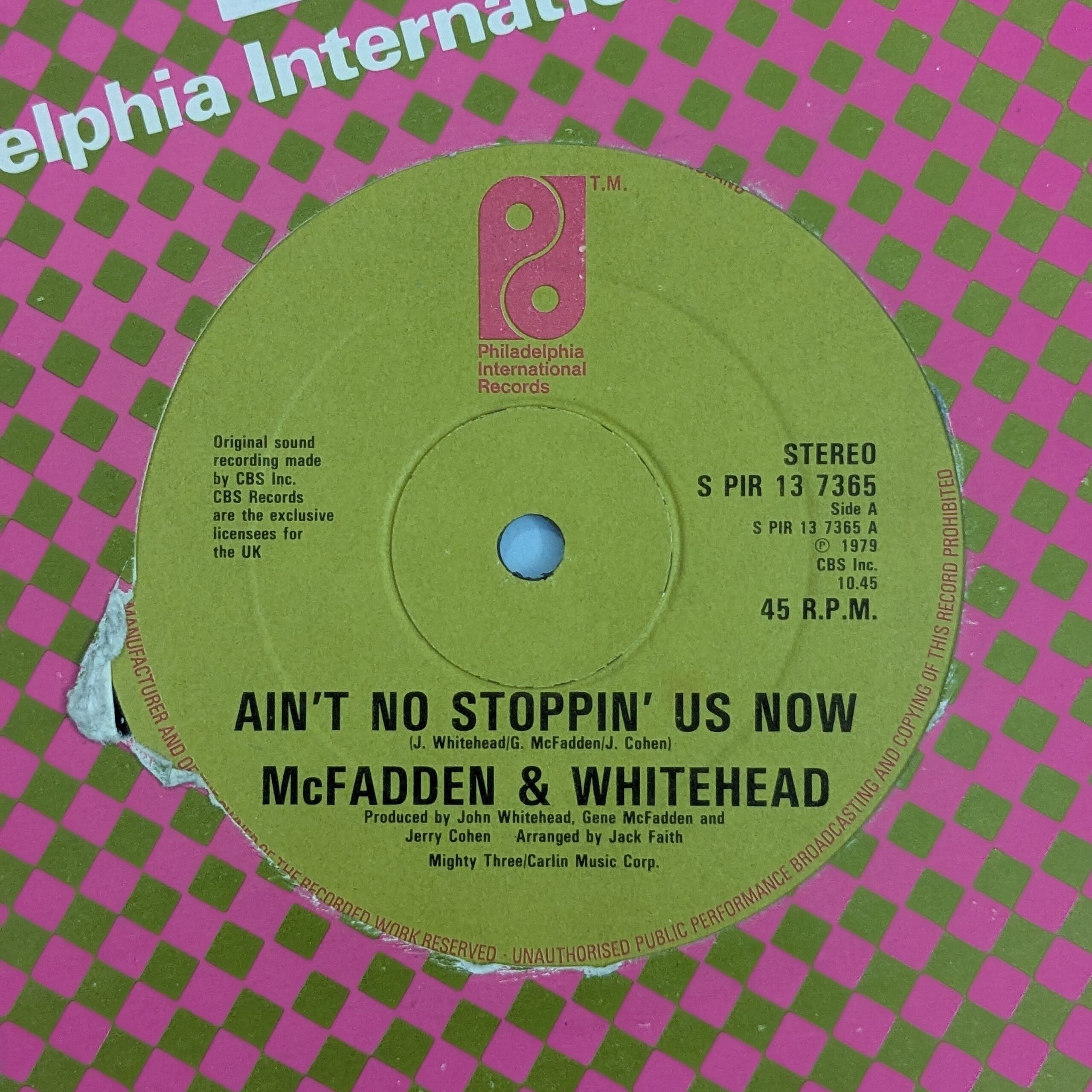 Aint No Stoppin Us Now / I Got The Love