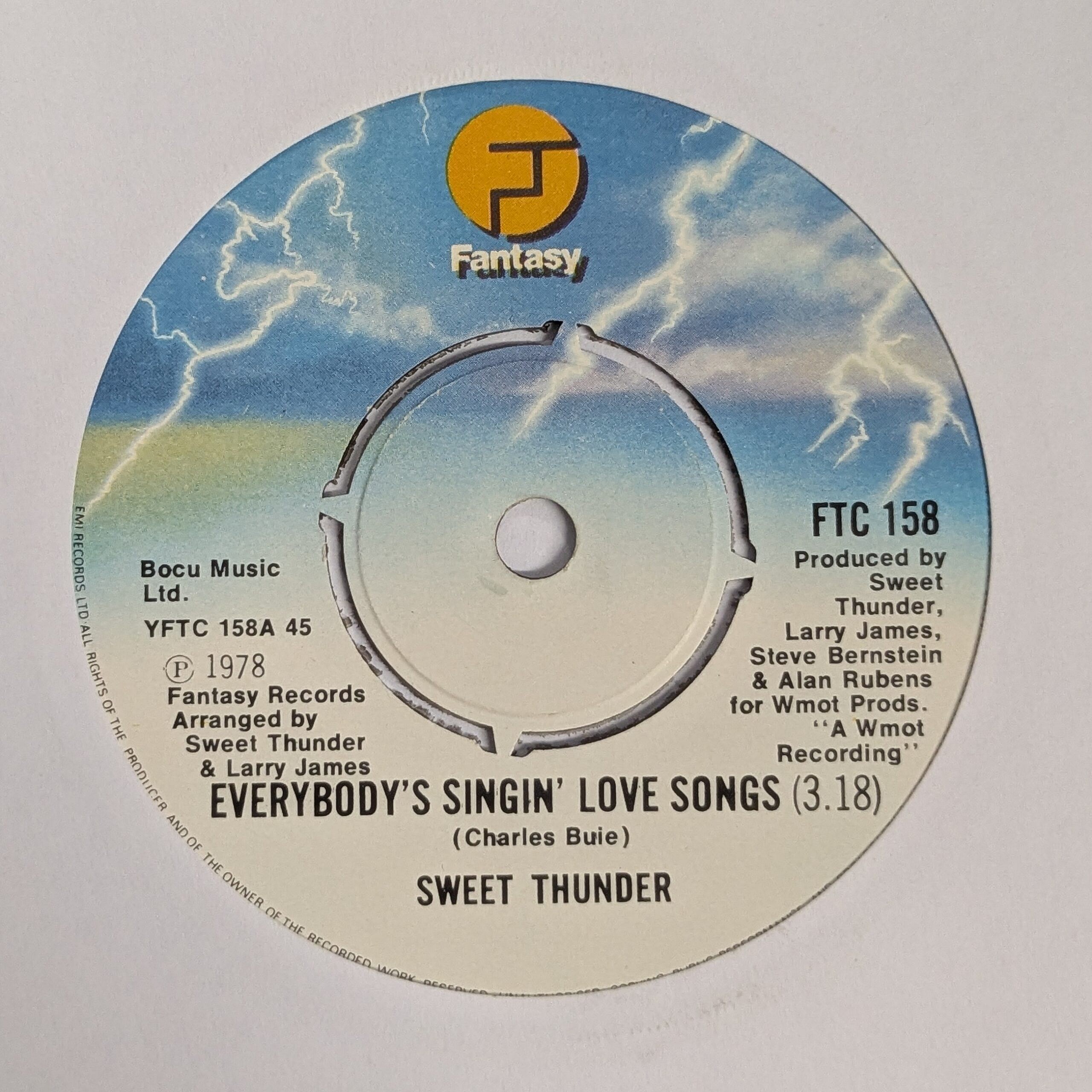 Everybodys Singin Love Songs / Joyful Noise